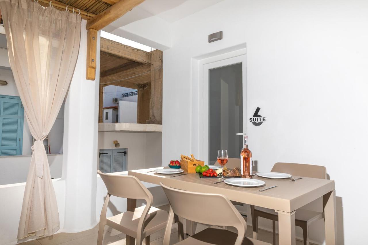Naxos Downtown Apartments & Suites Naxos City エクステリア 写真