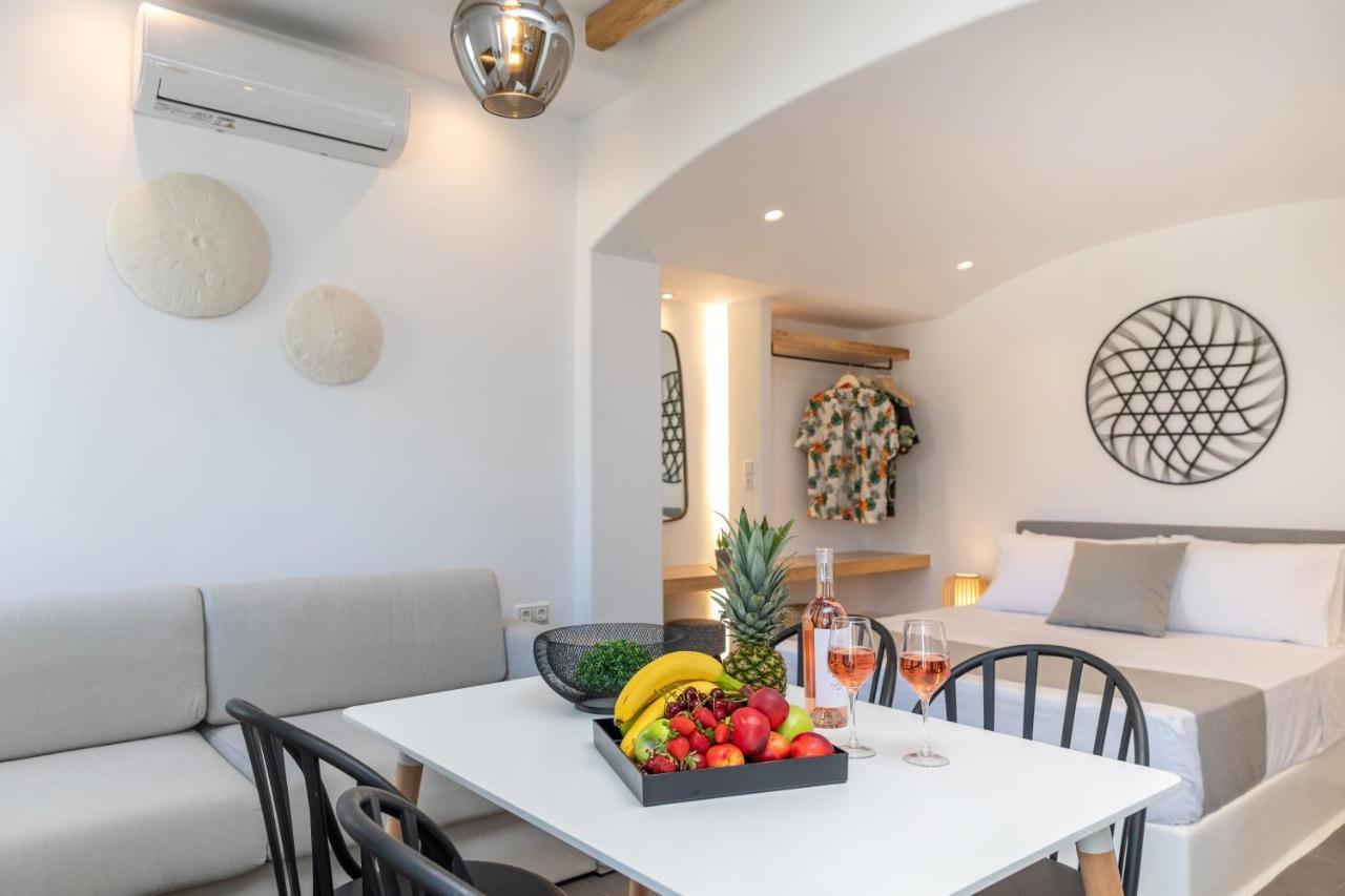 Naxos Downtown Apartments & Suites Naxos City エクステリア 写真