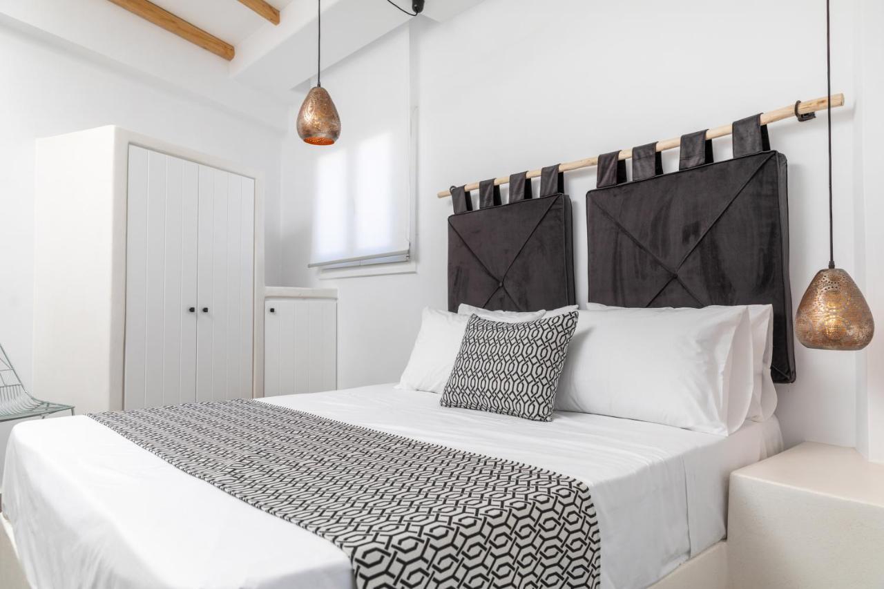 Naxos Downtown Apartments & Suites Naxos City エクステリア 写真