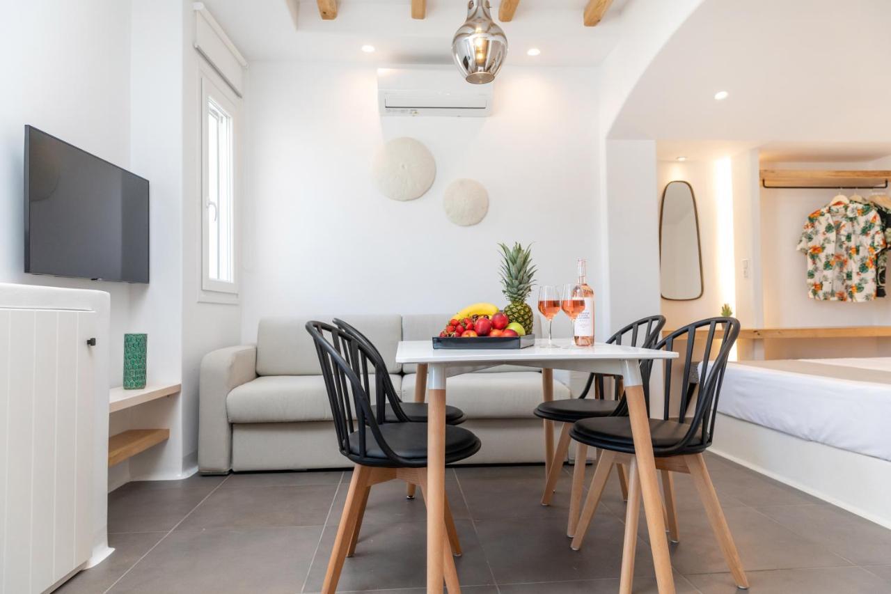 Naxos Downtown Apartments & Suites Naxos City エクステリア 写真