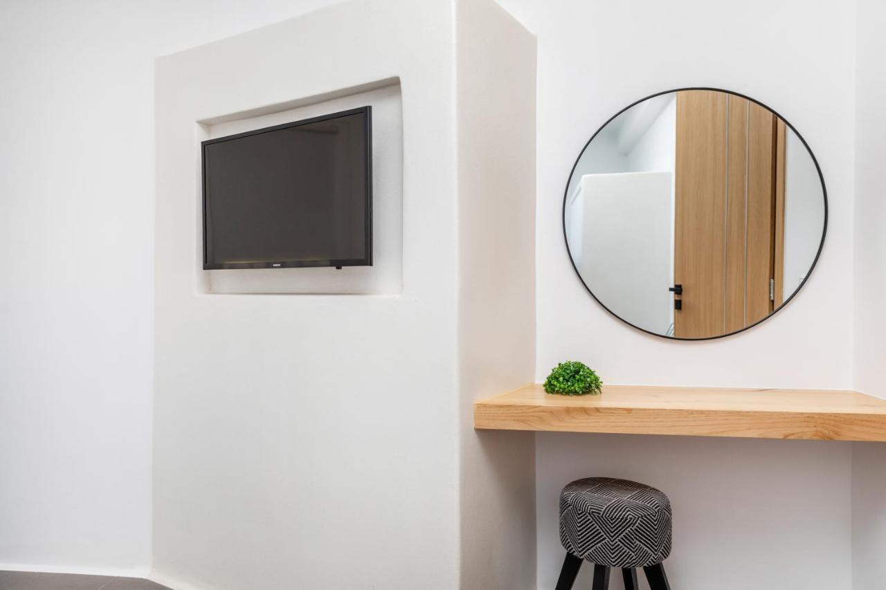 Naxos Downtown Apartments & Suites Naxos City エクステリア 写真