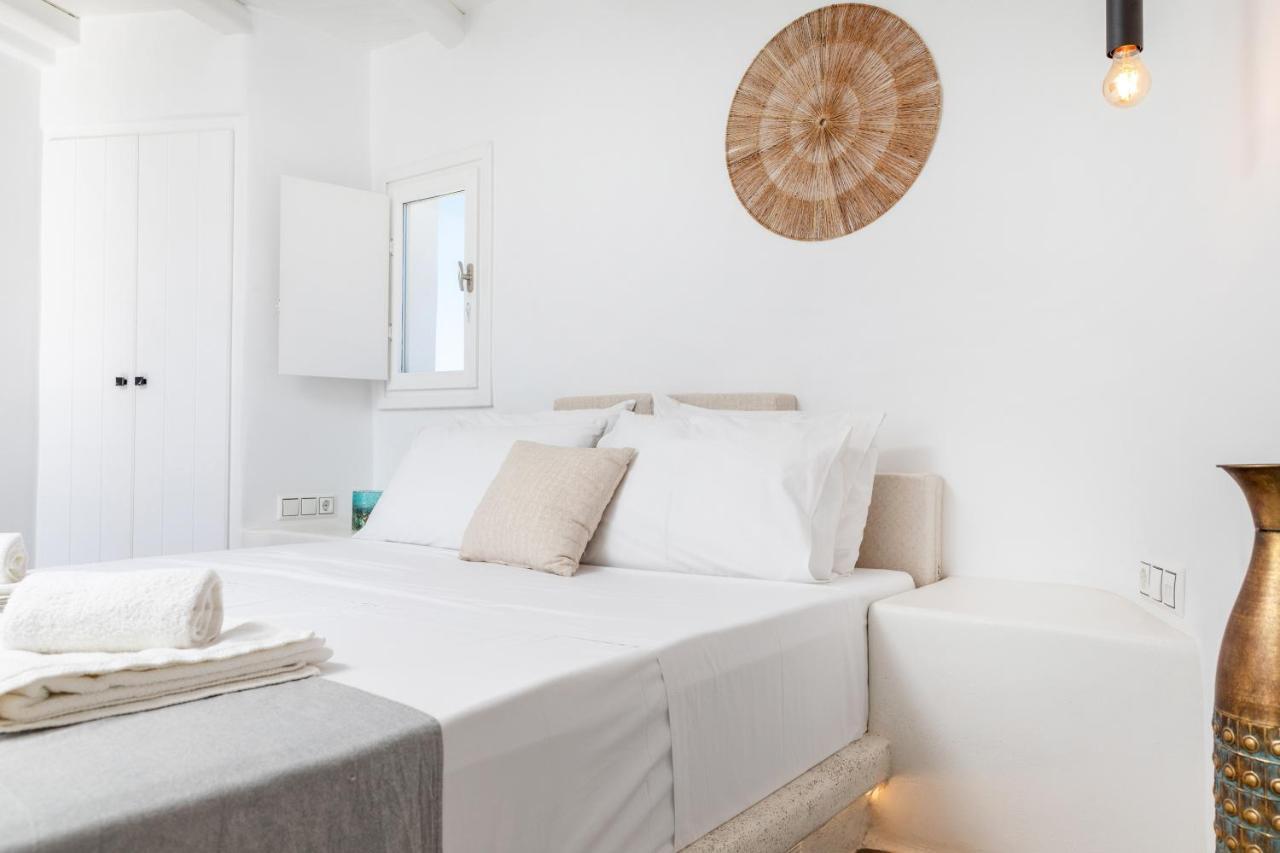 Naxos Downtown Apartments & Suites Naxos City エクステリア 写真