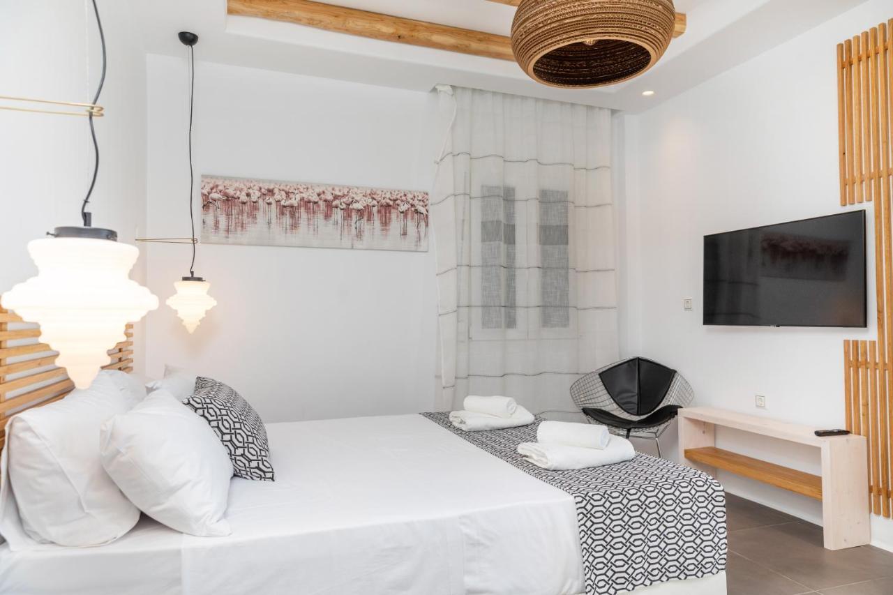 Naxos Downtown Apartments & Suites Naxos City エクステリア 写真